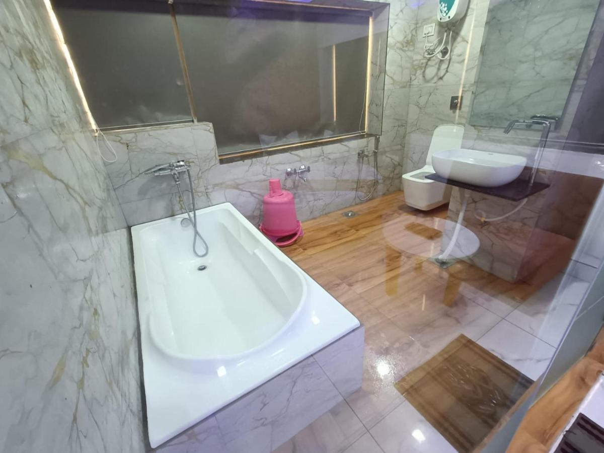 Hotel Rock Ānand Εξωτερικό φωτογραφία
